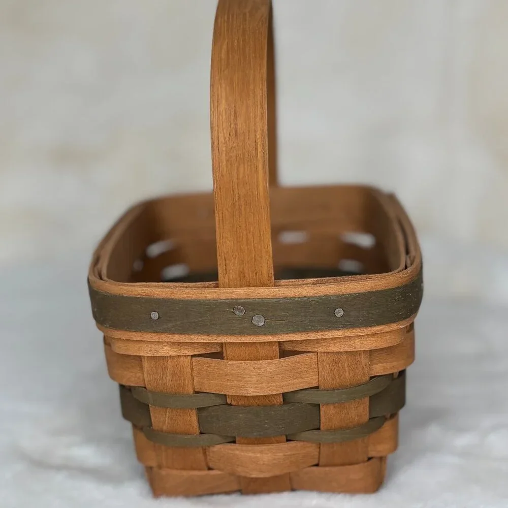 Longaberger Small Vintage 1987 Christmas Mistletoe Basket With Green Stripes